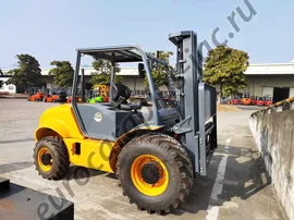 Внедорожный дизельный вилочный погрузчик JAC CPCD35 4WD